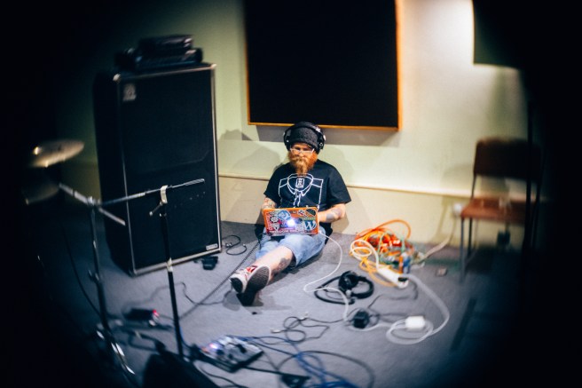 Closet Organ-9203.jpg